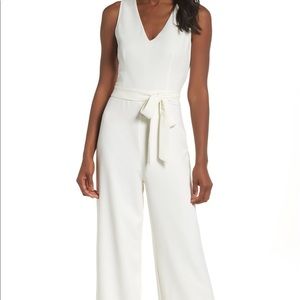 Vince Camuto White Jumpsuit size 2